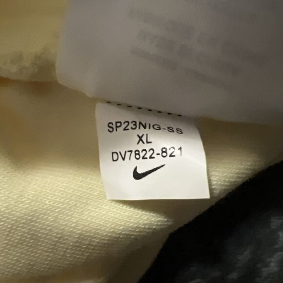 XL Nike Sportswear Terry Cloth PE Shorts Citron Tint Wheat Gold Women’s - Picture 6 of 10